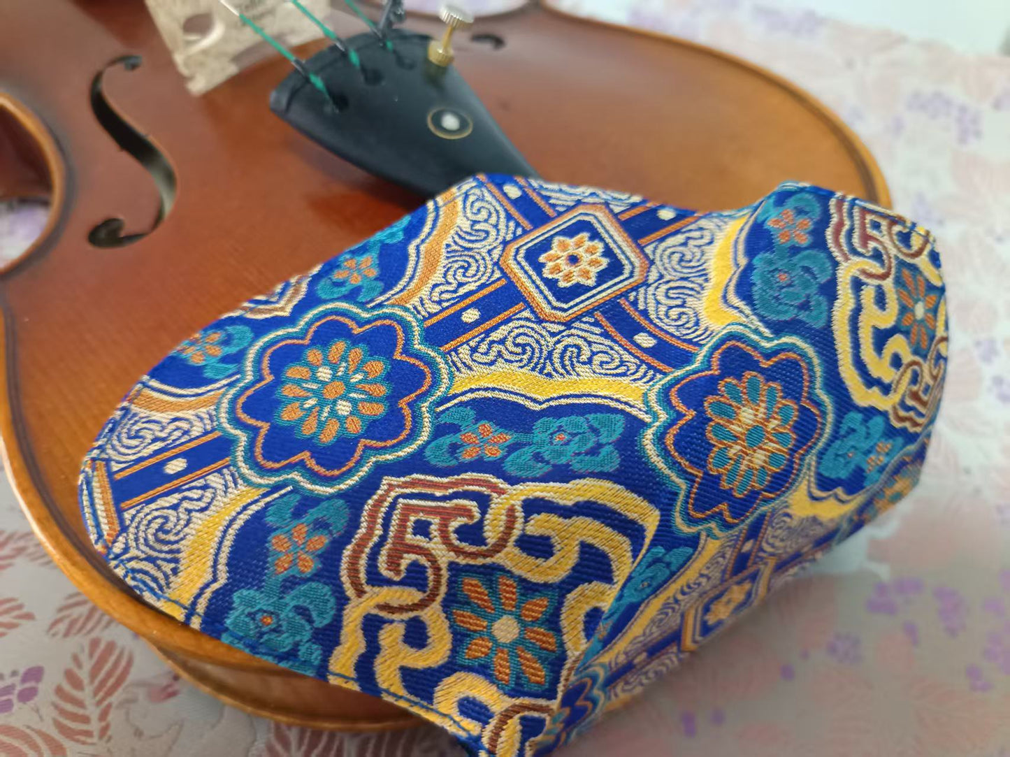 Chinrest Cover (100% silk Shu brocade) for Violin/Viola