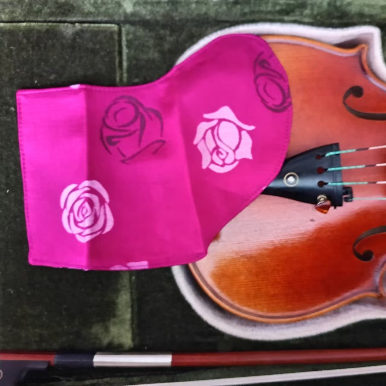 Winter Rose Chinrest Cover (Song brocade) for Violin